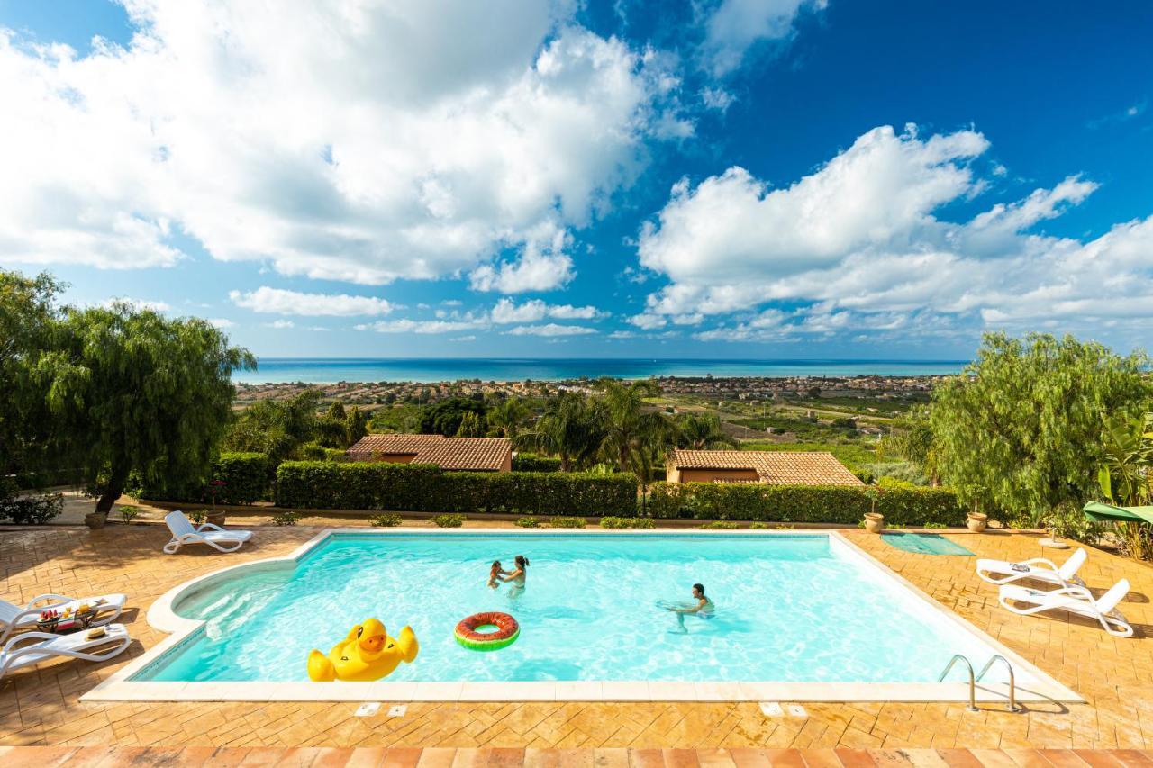 Solemar Sicilia - Le Casette Di Calzata Campofelice Di Roccella Exterior foto